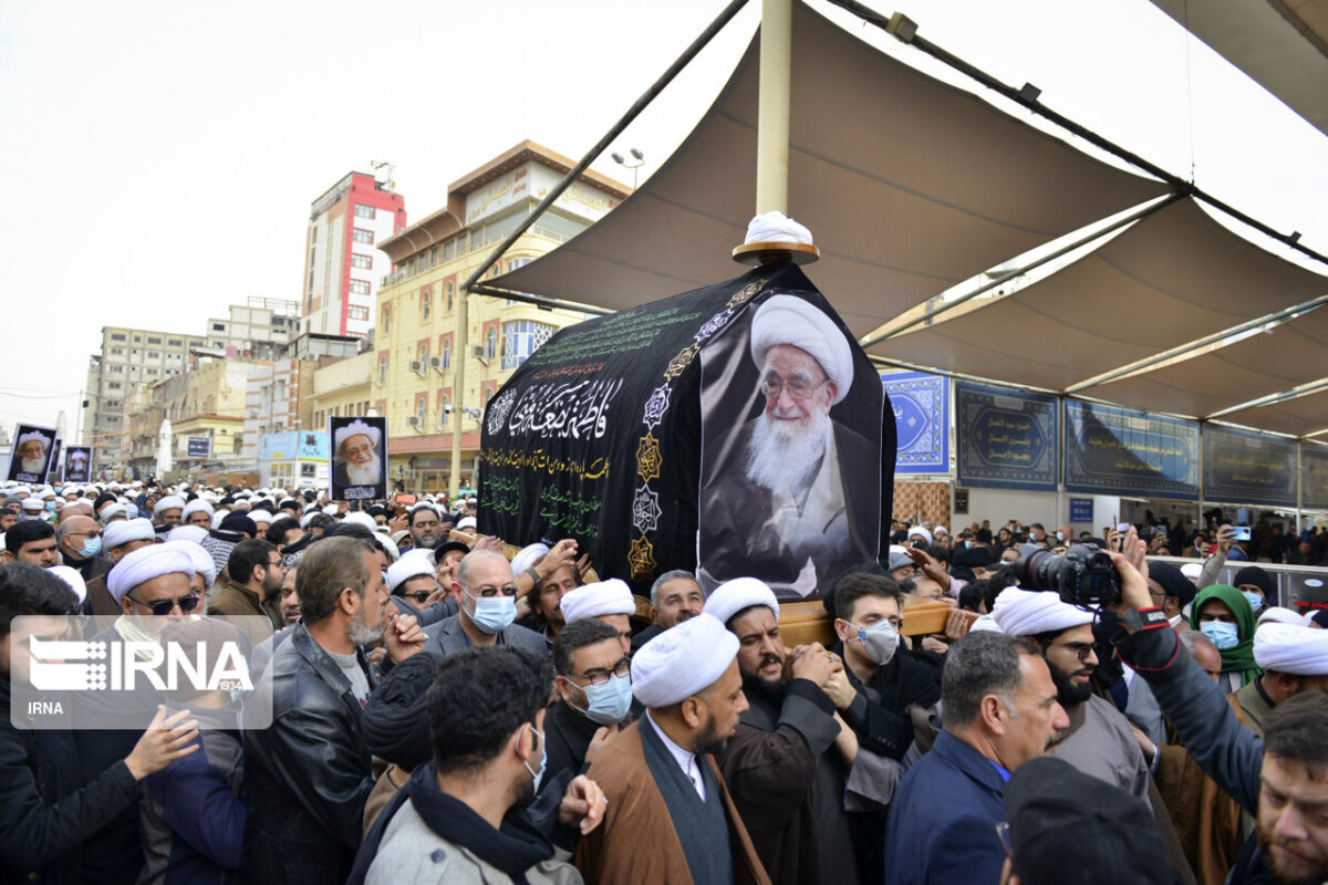 Funeral procession held for Ayatollah Safi Golpayegani in Najaf 10 Funeral procession held for Ayatollah Safi Golpayegani in Najaf