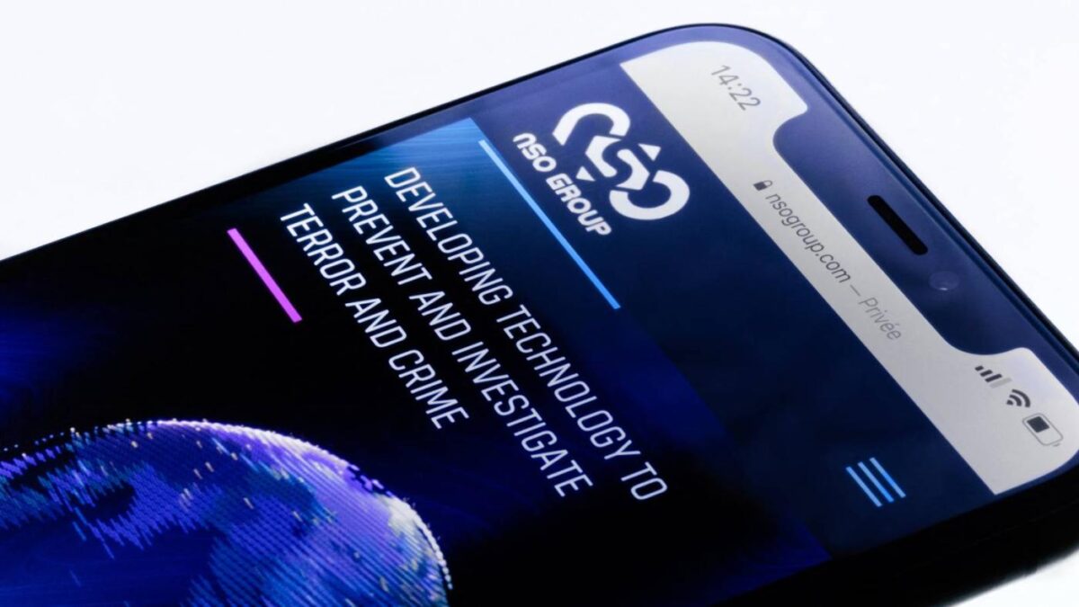 Report: Israeli police hack phones of Netanyahu’s son, govt. officials 1 Report: Israeli police hack phones of Netanyahu’s son, govt. officials