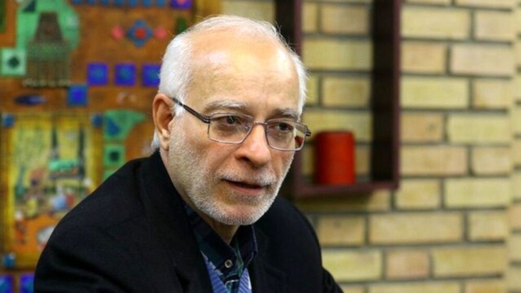 An Iranian political expert