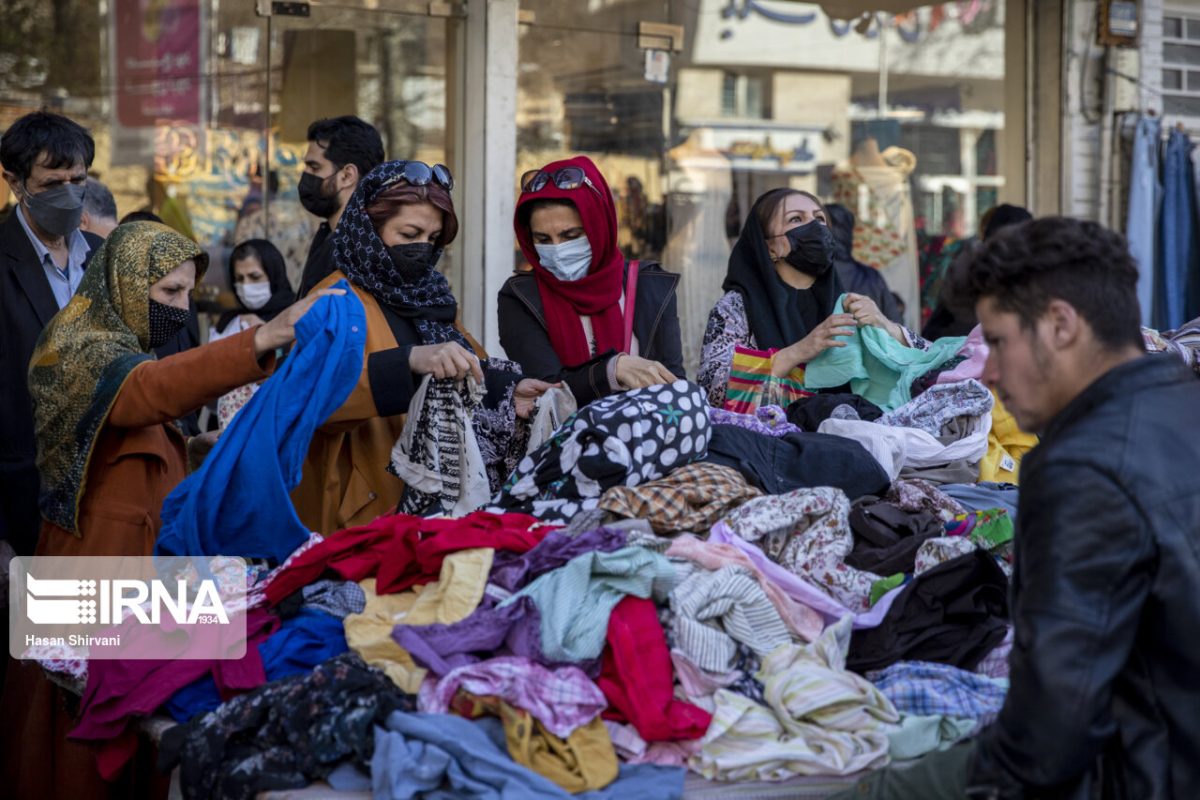 Iranians On Shopping Sprees As Countdown To Persian New Year Begins   169542046 1200x800 