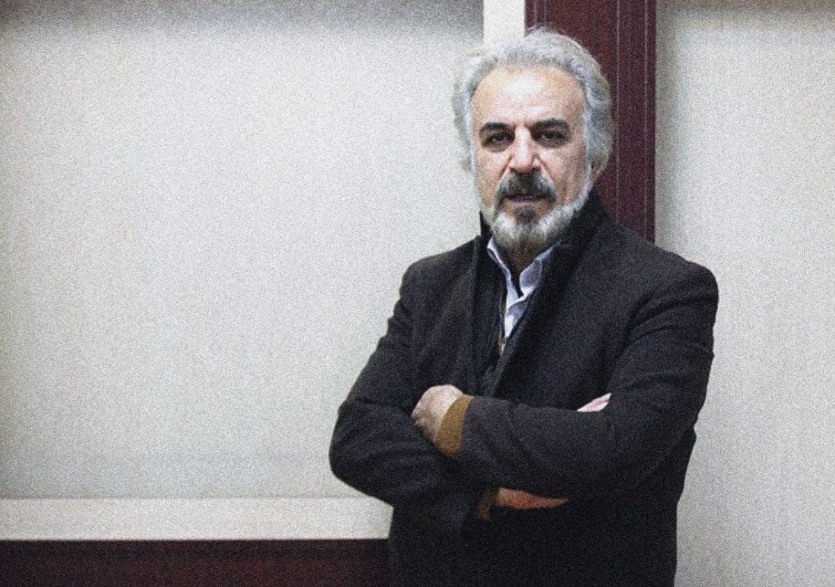 Veteran Iranian radio & TV presenter dies of heart attack