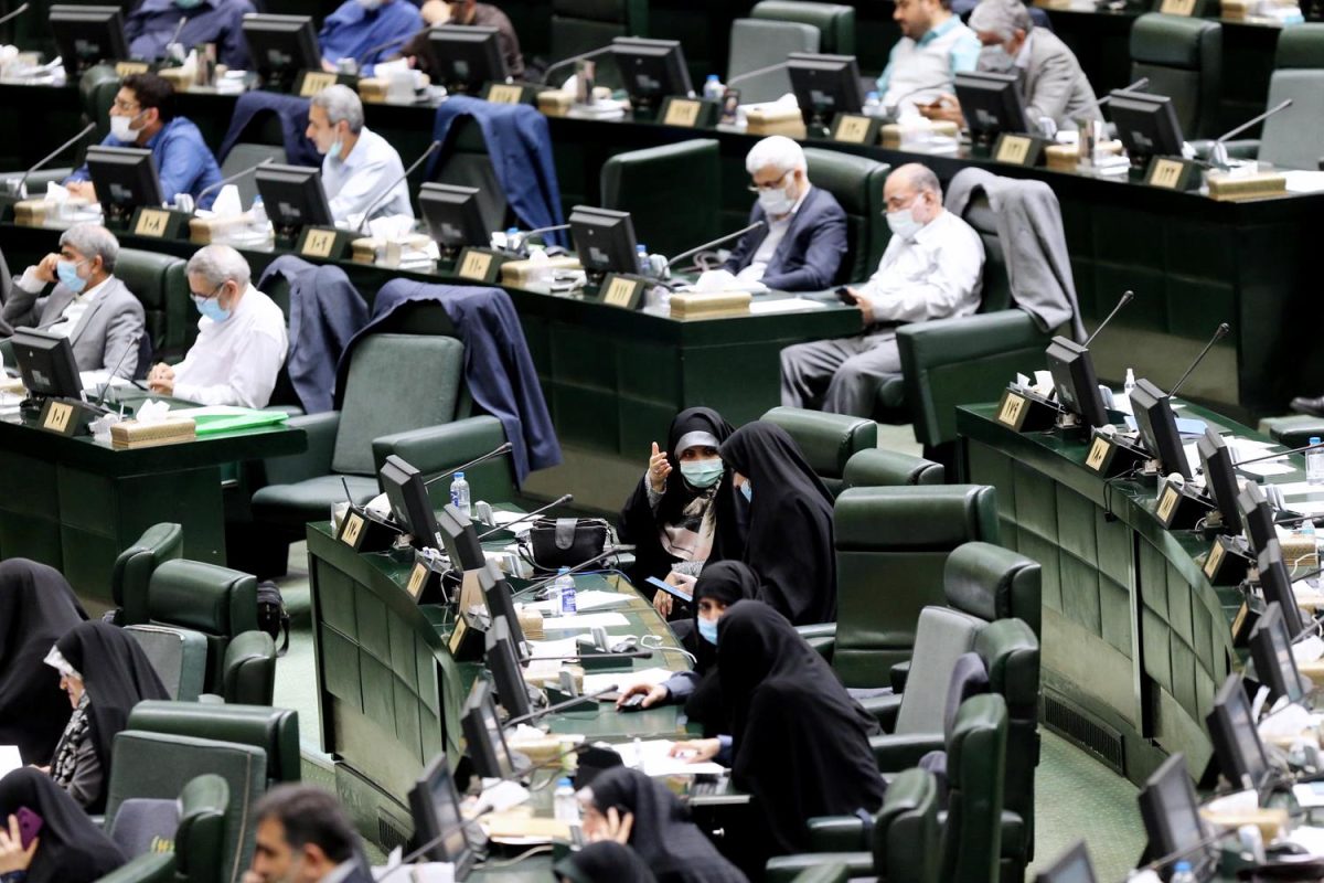 Iranian MPs to Vienna negotiators: Any sanctions removal must be inclusive, effective