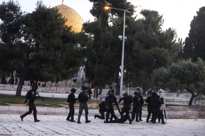 Israeli Troops al-Aqsa Mosque
