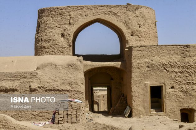 Khormiz castle in Yazd