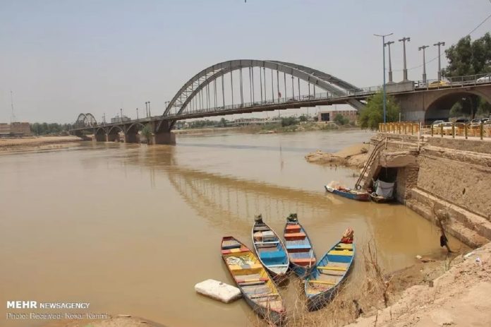 Karoun river