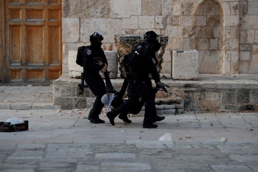 Israeli Troops al-Aqsa Mosque