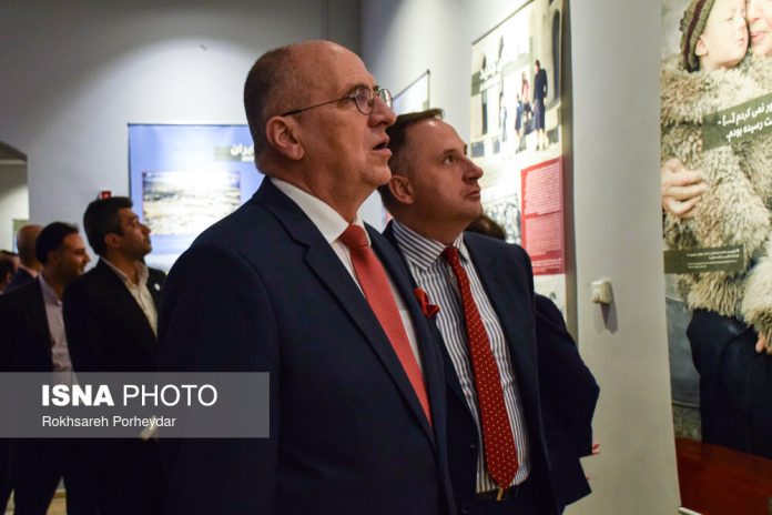 Polish children photo exhibition in Iran