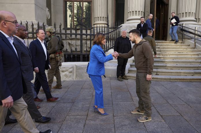 Pelosi Zelensky in Ukraine