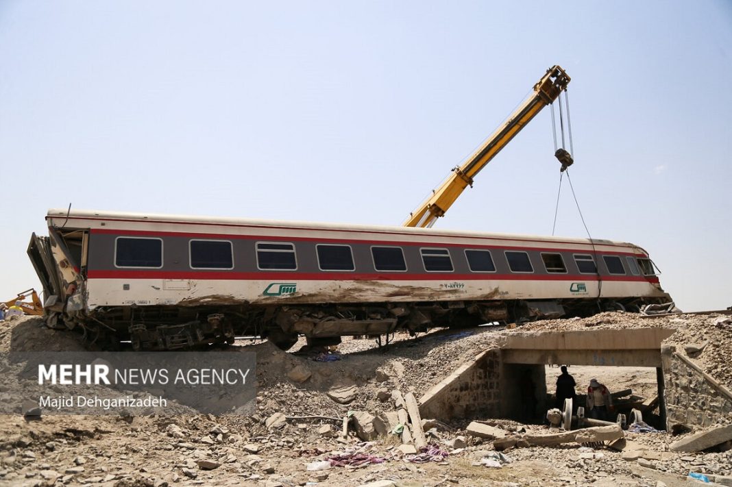 Iran train derailment