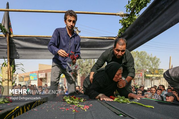 Iran train accident victims mourned