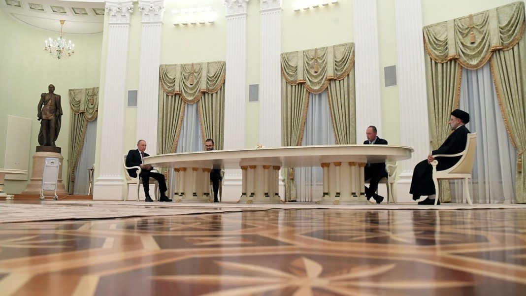 Iran & Russia Presidents Raisi & Putin