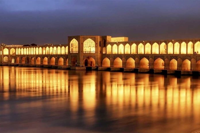 Pole Khajou Bridge in Isfahan