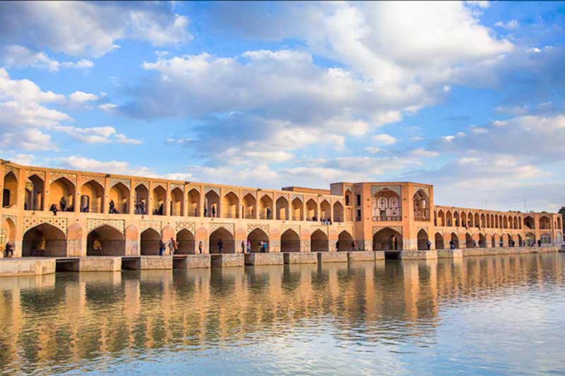 Iran tourism: Wonders of Khajou Bridge in Isfahan