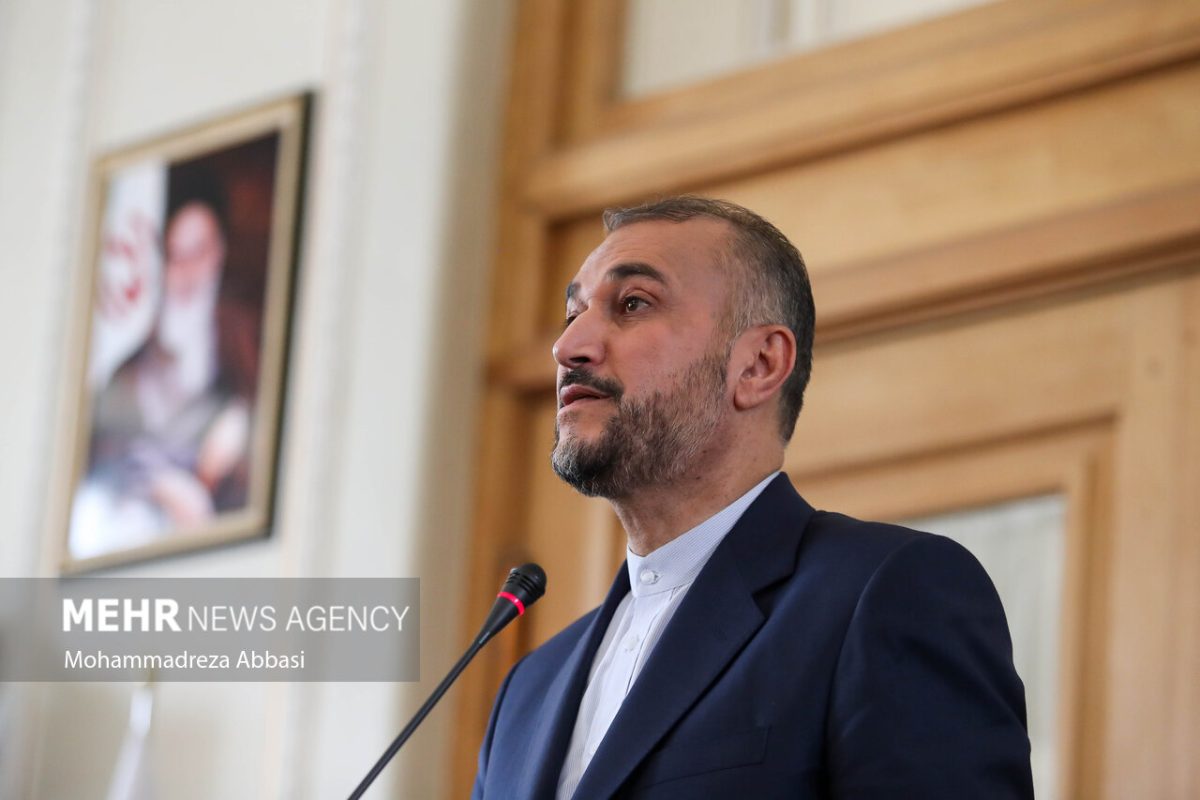 Iran FM says Tehran serious in reaching good, lasting nuclear deal 1 Iran and Qatar FMs Hossein Amirabdollahian and Mohammad bin Abdul Rahman Al Thani