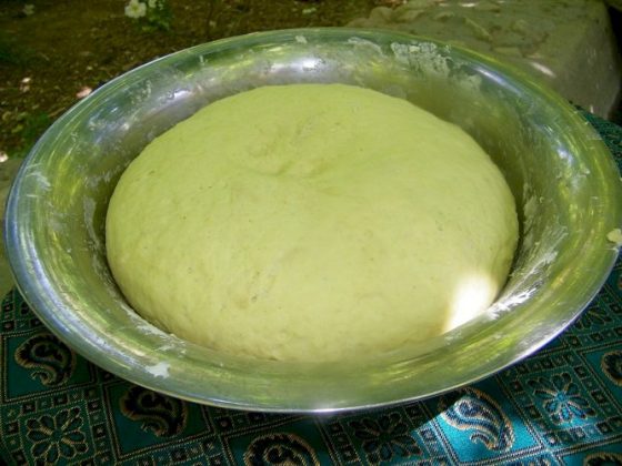 Yazdi Komaj; Tasty traditional cake from Iran’s deserts