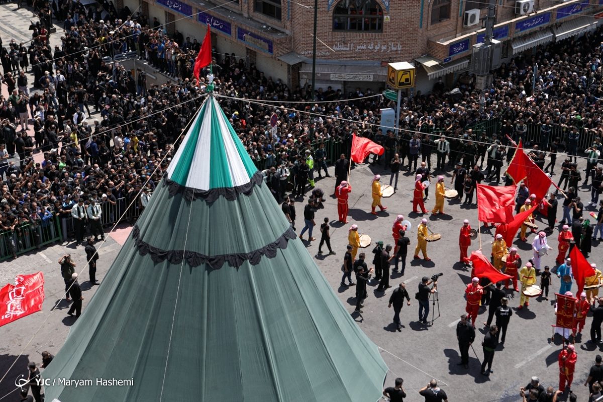 Iranians mourn Ashura, Imam Hussein’s martyrdom anniversary
