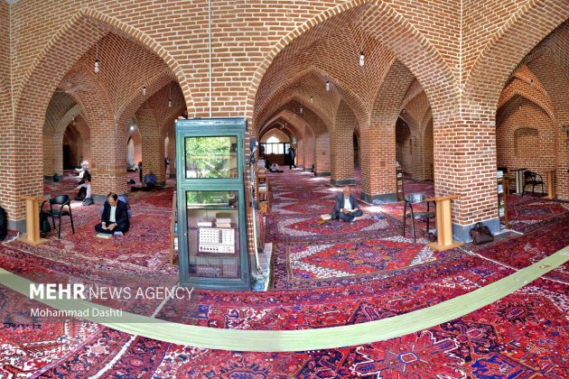 Historical mosques in Iran