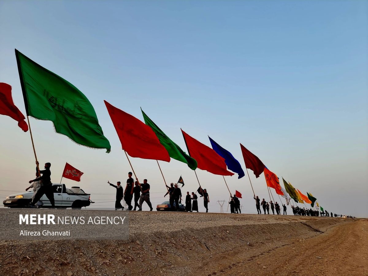 Iranian families host pilgrims of Arbaeen walk