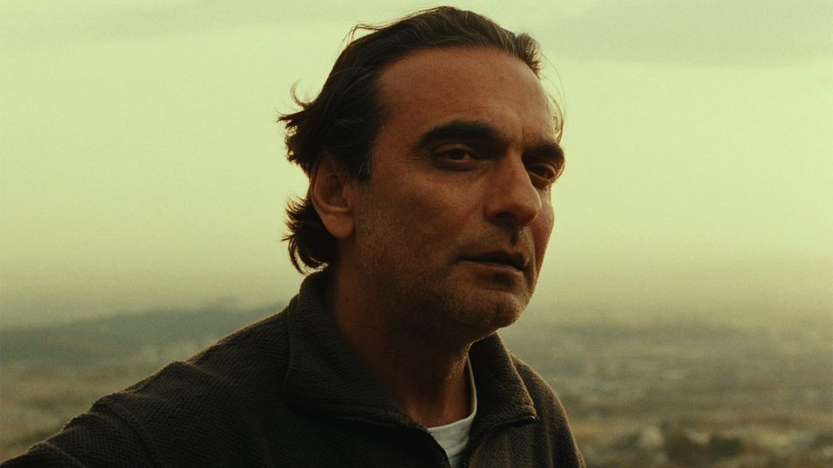 Iranian actor named on list of 25 best movie performances of ’90s 1 Homayoun Ershadi