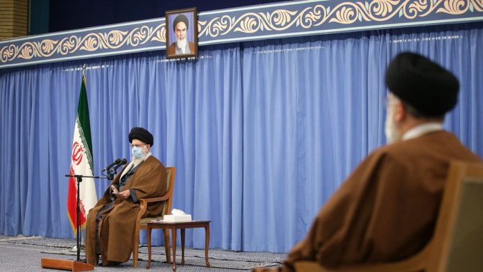 Ayatollah Khamenei and Raisi