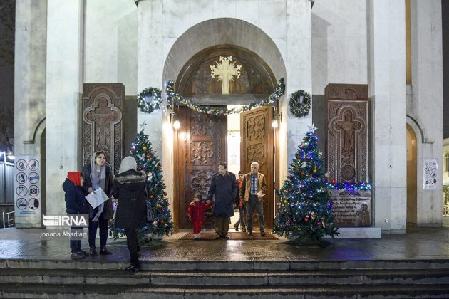 Armenian-Iranians celebrate Christmas