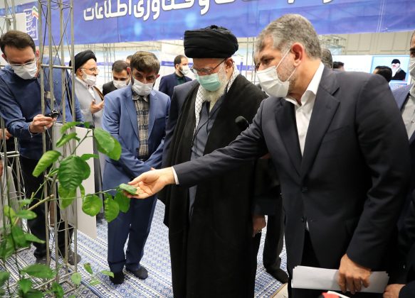 Iran Leader visits exhibition of Iranian-made products