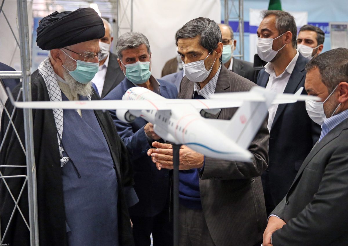 Iran Leader visits exhibition of Iranian-made products 11 Iran Leader visits exhibition of Iranian-made products