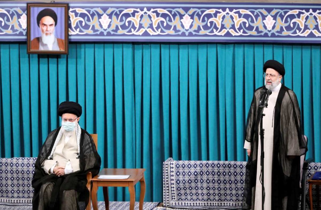 Ayatollah Khamenei and Raisi