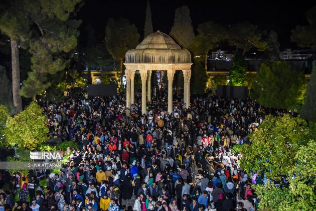 Iranians usher in New Year by Tomb of Hafez in Shiraz