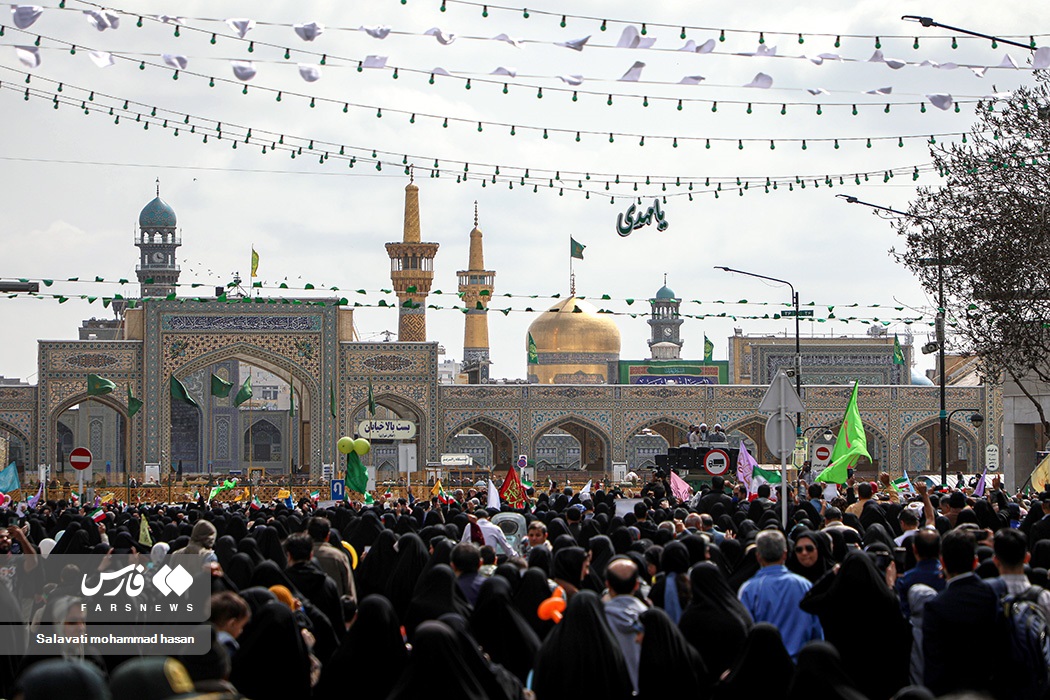 Iranians hold mass gathering in shrine city of Mashhad to mark Imam Mahdi birth anniversary
