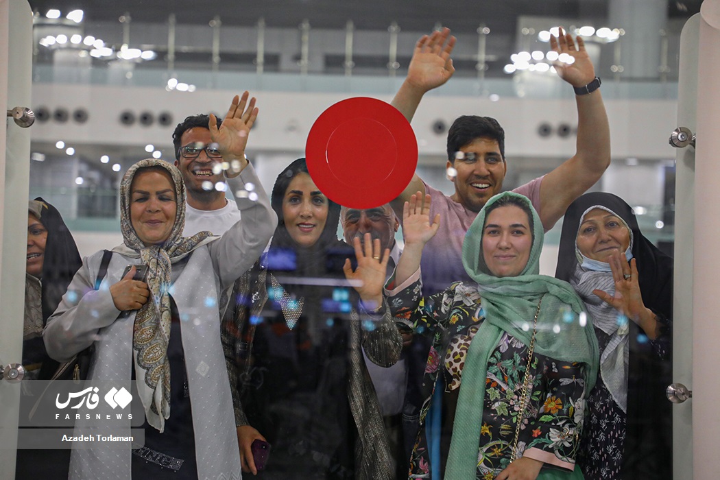 Iran sends 1st batch of Hajj pilgrims to Saudi Arabia