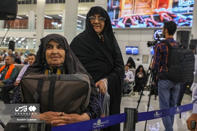 Iran sends 1st batch of Hajj pilgrims to Saudi Arabia