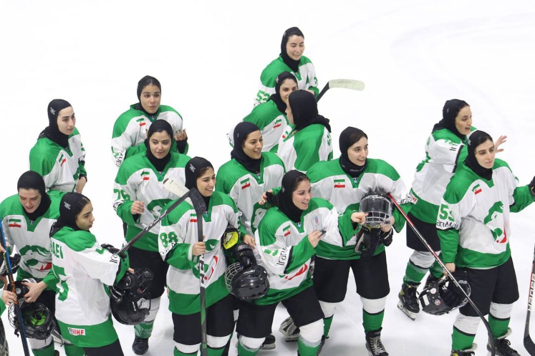 Iranian women's ice hockey team