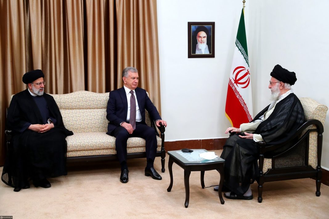 Ayatollah Khamenei and Uzbekistan President Shavkat Mirziyoyev