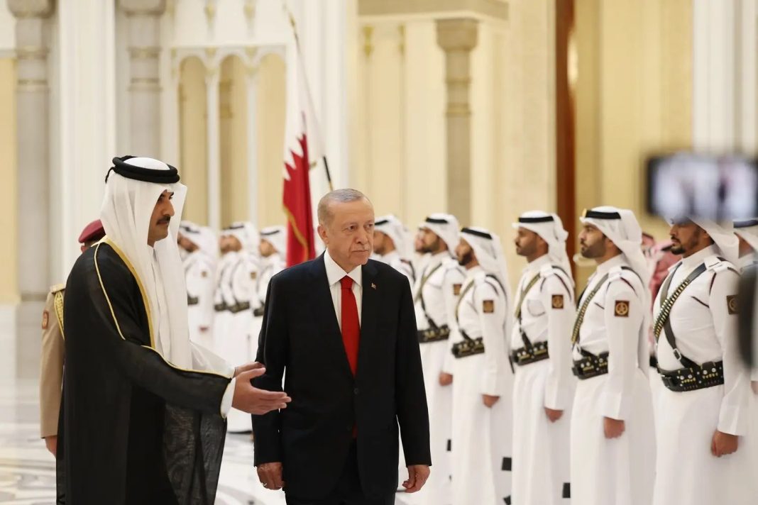 Erdogan Qatar's Emir