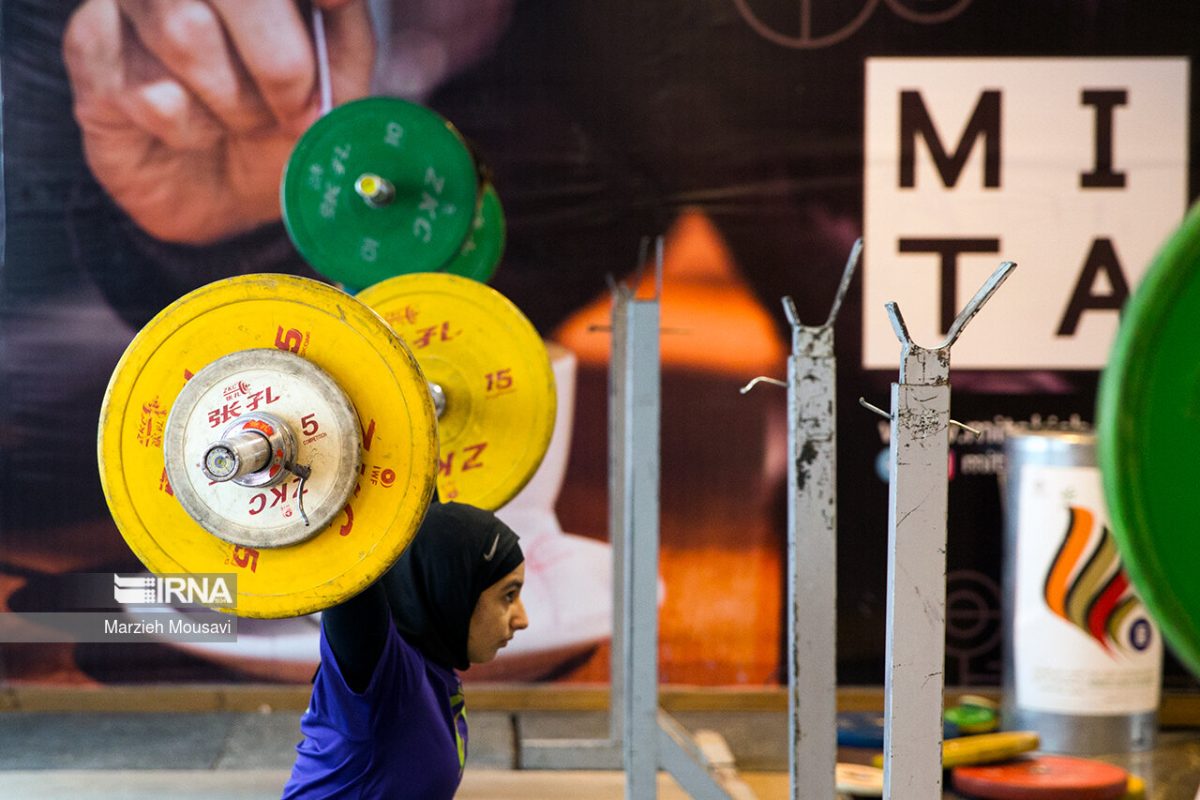 Female Iranian Weightlifters preparing for high-profile contests