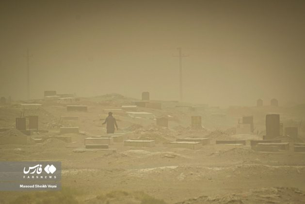 Storm batters Sistan, southeastern Iran