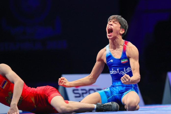 Iranian teenage freestyle wrestling team