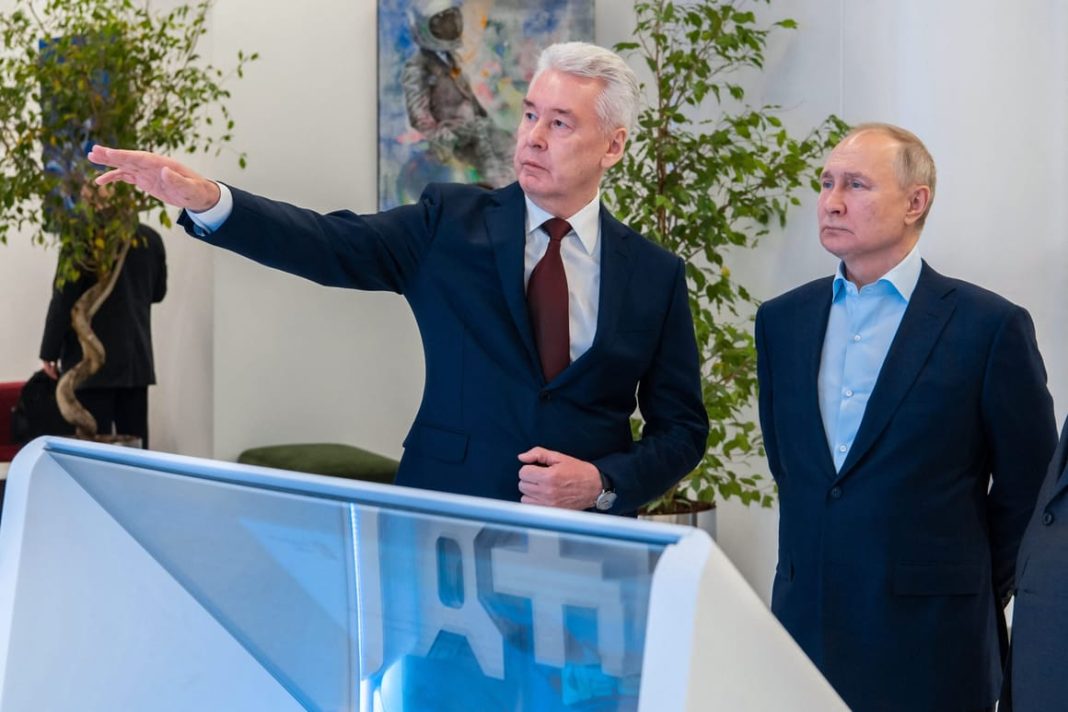 Vladimir Putin and Sergey Sobyanin
