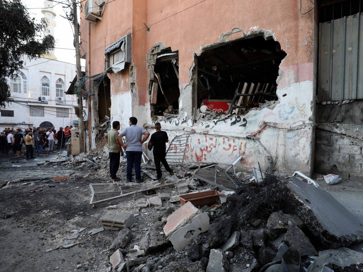 Israeli soldiers kill Palestinian youth, damage refugee camp 1 Israel Palestine