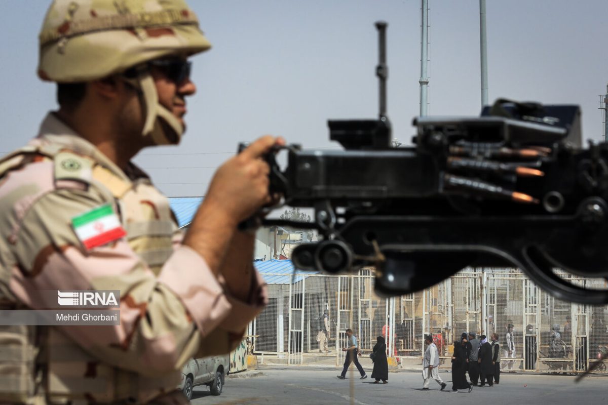 Unauthorized Afghan entries into Iran down 50 percent 1 Afghan Refugee