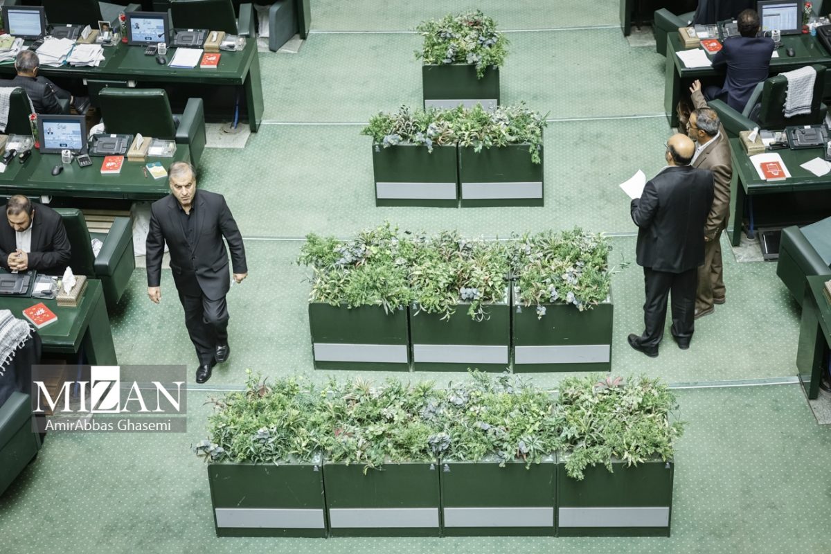 Kayhan urges Iran’s parliament to approve NPT withdrawal to counter snapback threat 1 Iranian Parliament