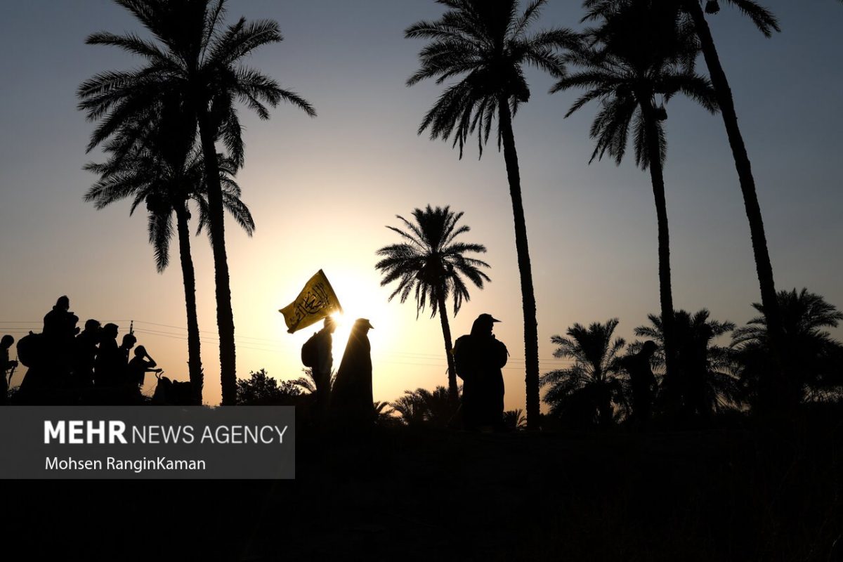 Iran: 4mn pilgrims depart for Iraq's Karbala for Arbaeen rituals 1 Iran Iraq Pilgrims