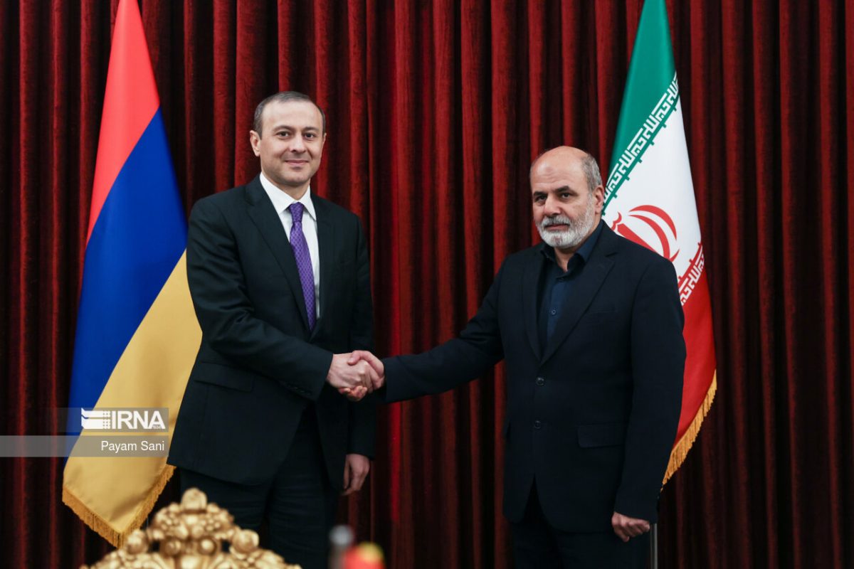 Iran’s security chief: Tehran opposes any geopolitical change in Caucasus 1 Ali Akbar Ahmadian Armen Grigoryan