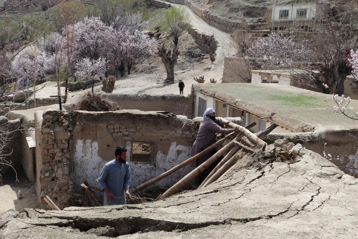 Quake in Afghanistan rocks areas in neighboring Iran, no damage or casualties yet 1 Afghan Earthquake
