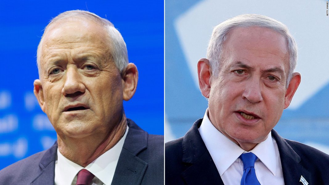 Israel's Prime Minister Benjamin Netanyahu and centrist opposition leader Benny Gantz