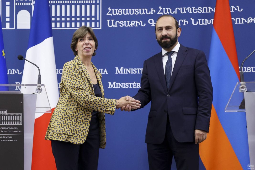 Armenian and French Foreign Ministers