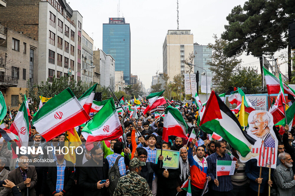 Iranians hold nationwide rallies to mark US Embassy takeover anniversary