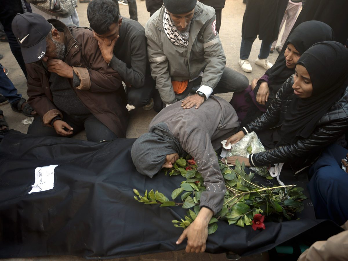 At least 70 killed in Israeli raid on Gaza refugee camp