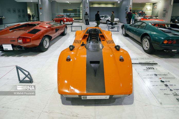 Iran's historic cars center